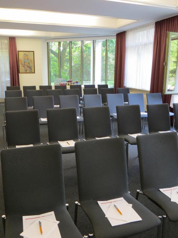 Christkoenigshaus Hotel Stuttgart Bagian luar foto