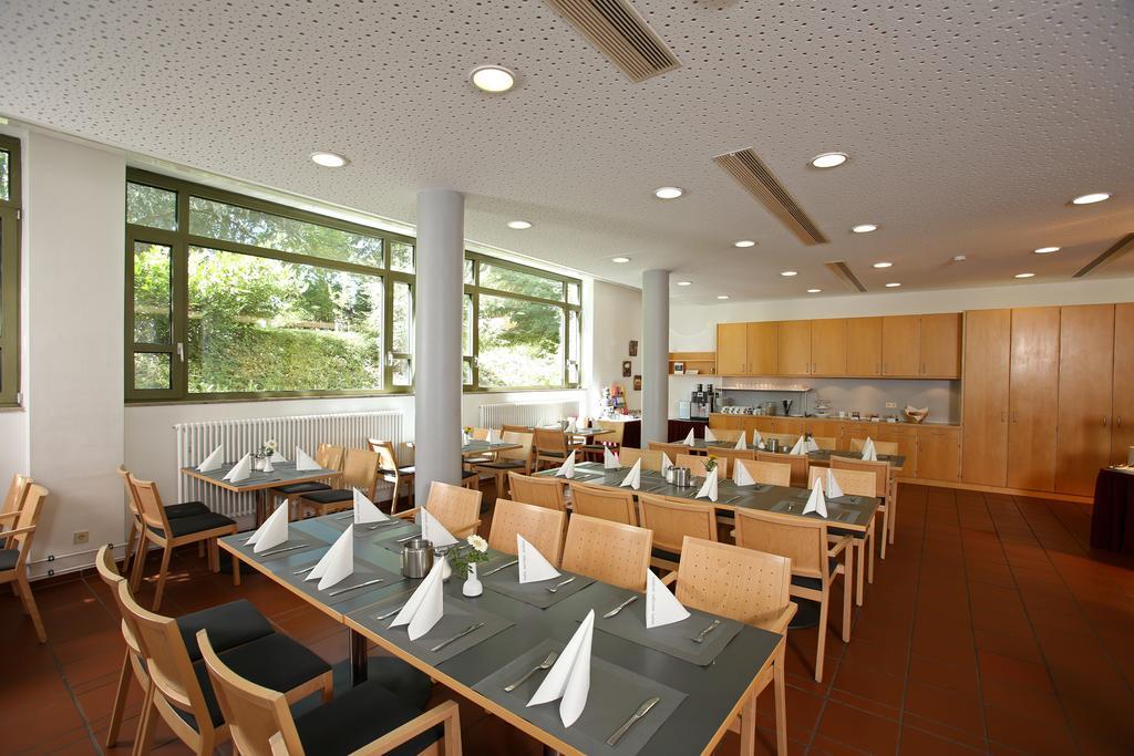 Christkoenigshaus Hotel Stuttgart Bagian luar foto